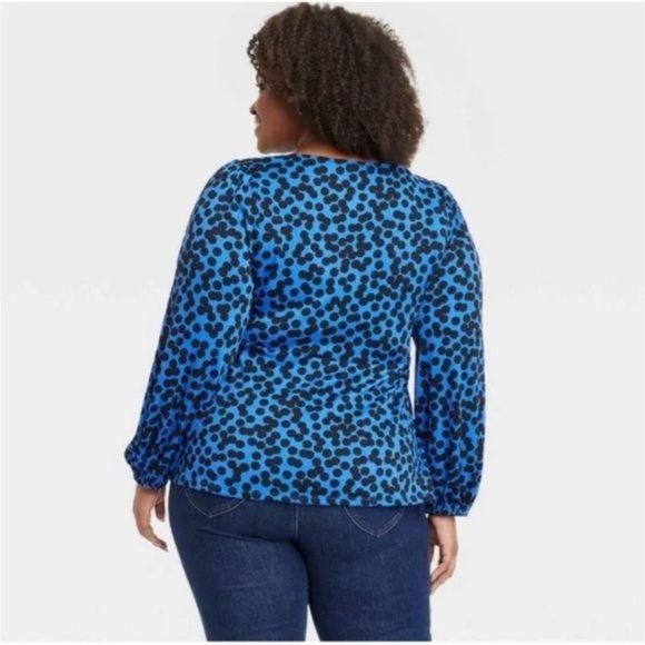 Ava & Viv New Women’s Front Tie Blue & Black Polka Dot Blouse Size 3X - Picture 2 of 3